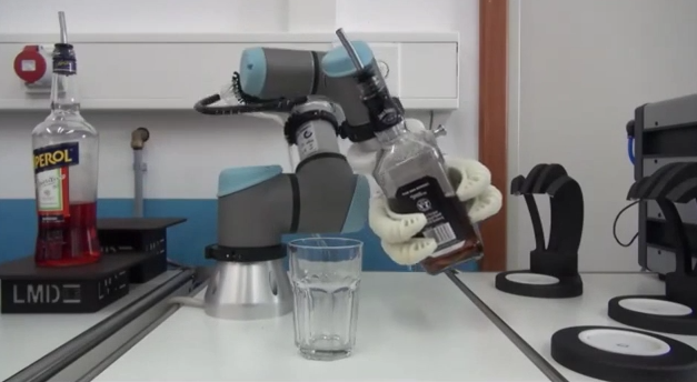 Robotic-Bartender
